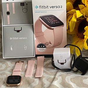 FitBit Versa 2 Smartwatch LIKE NEW Rose gold